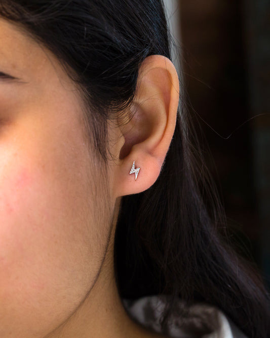 14K GOLD DIAMOND EARRINGS - Jewels by Shweta