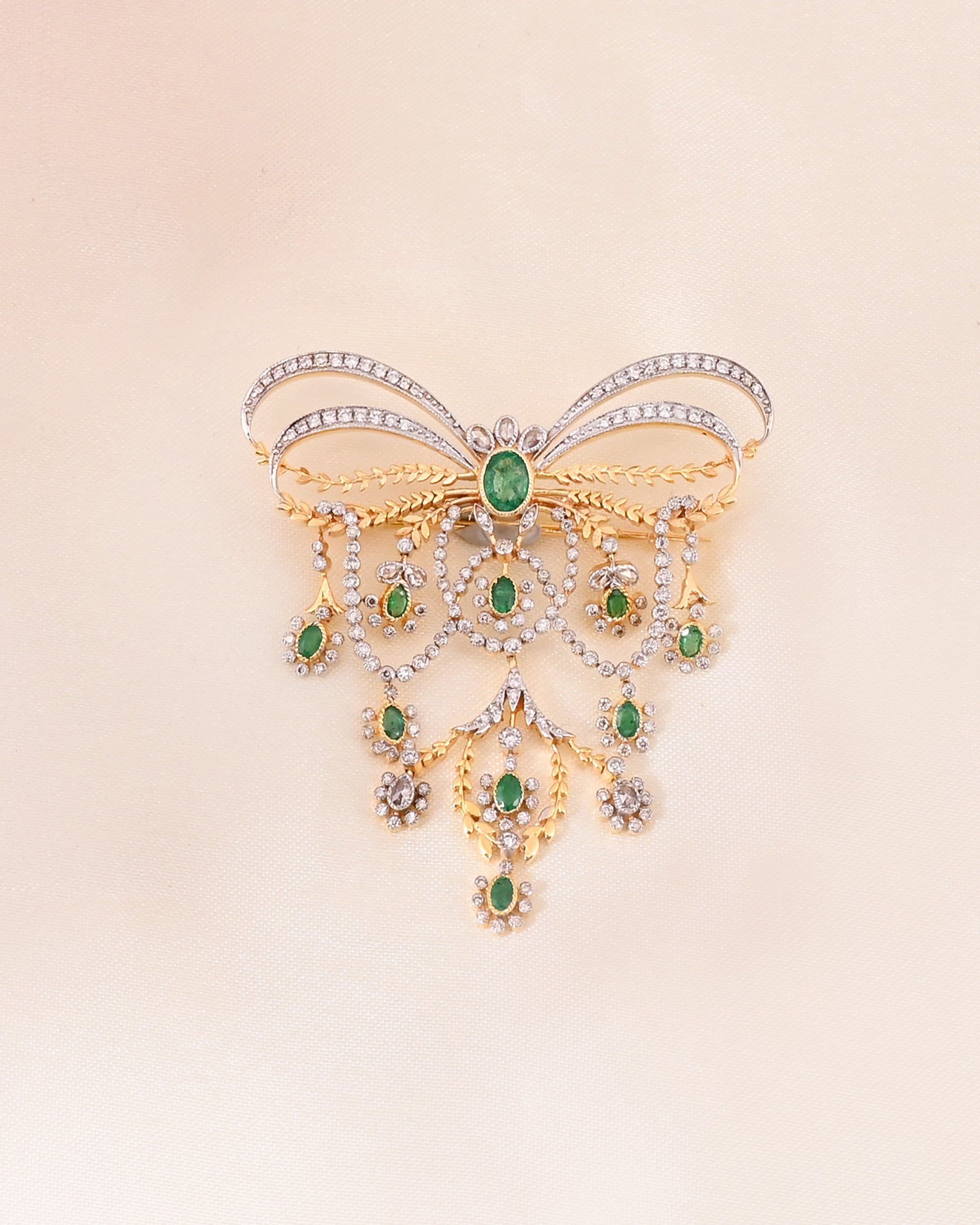 14K Yellow Gold Antique Diamond Emerald Brooch Pendant