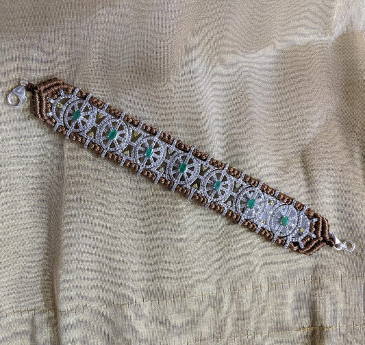 925 Silver Diamond Thread Bracelet with Emerald Gemstones
