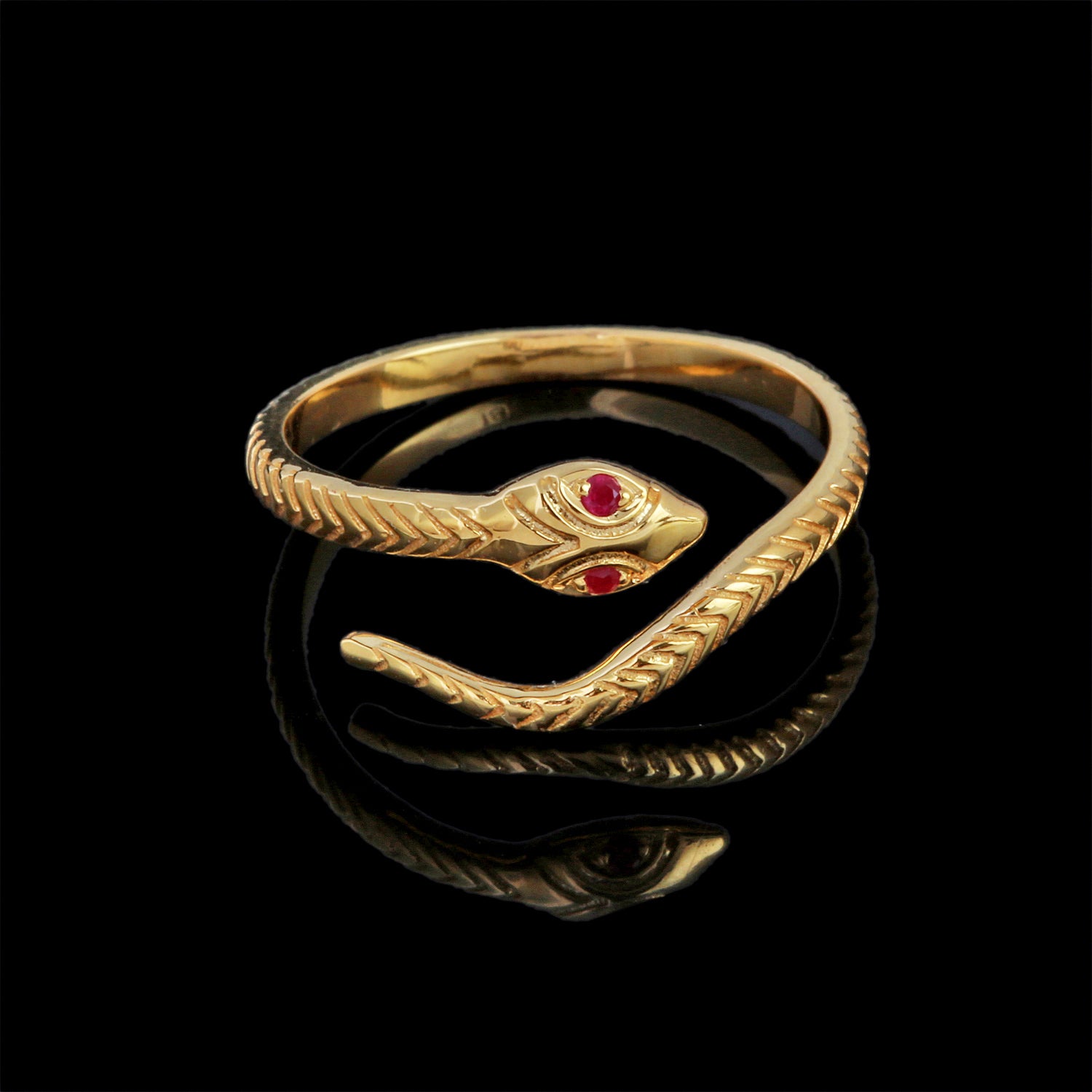 18K gold Ruby Ring